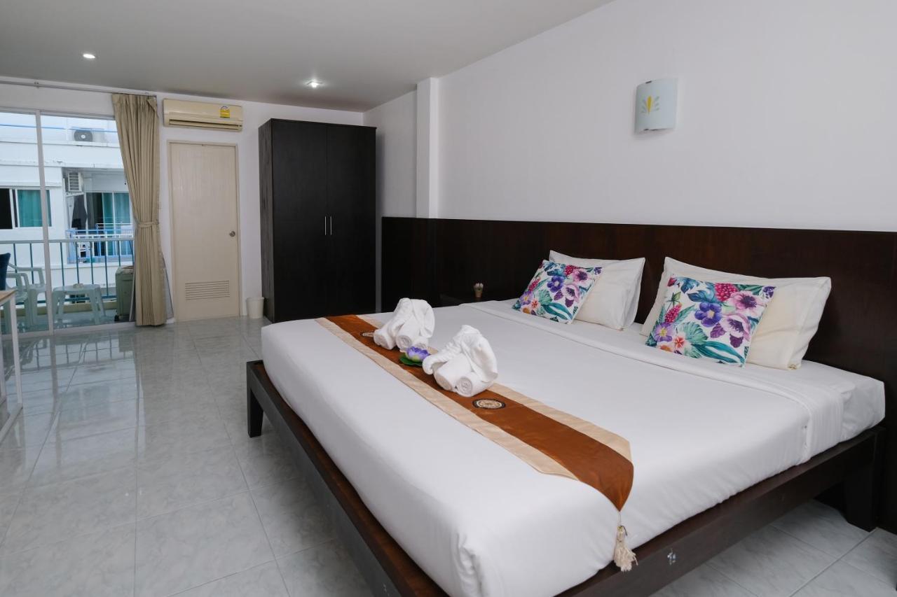 Kiwi Boutique Hotel Patong Экстерьер фото