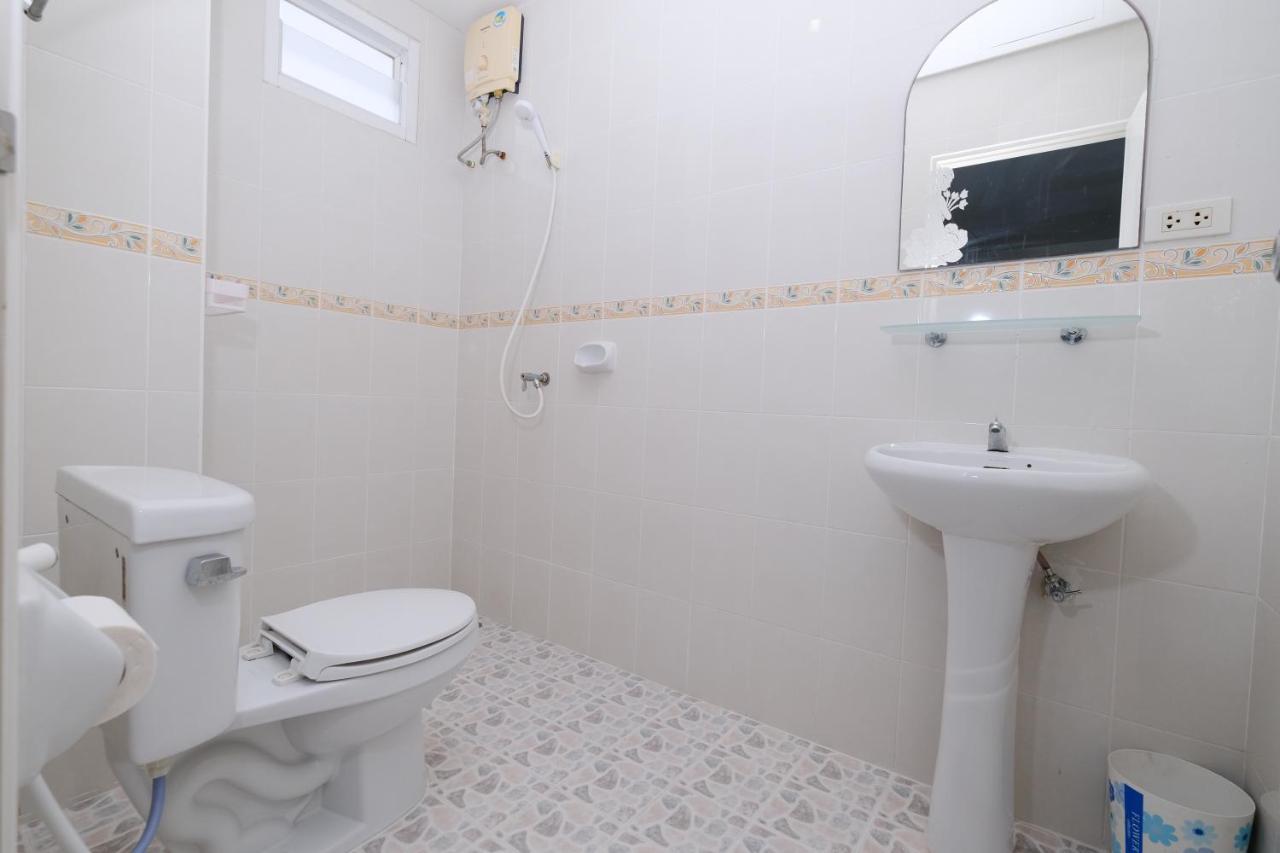 Kiwi Boutique Hotel Patong Экстерьер фото